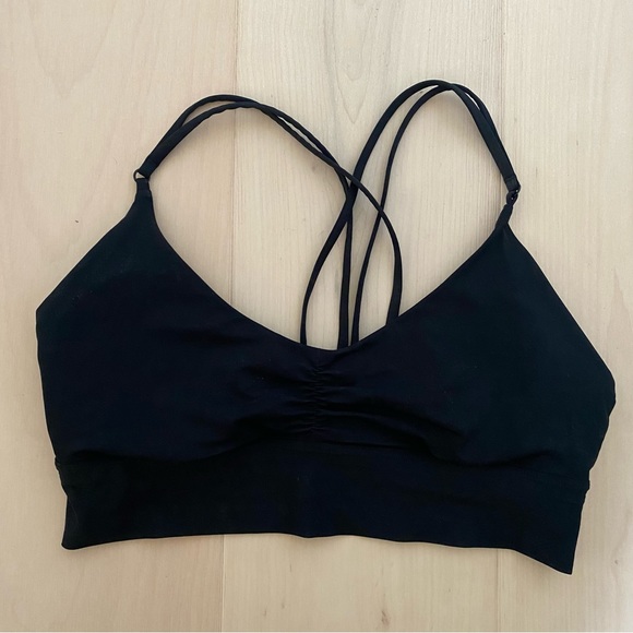 Lululemon long line strappy sports bra v neck - Picture 3 of 3